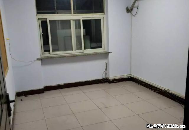 锦绣街体育路附近2楼三室一厅一卫,临街,价位面议 - 房屋出租 - 房屋租售 - 平顶山分类信息 - 平顶山28生活网 pds.28life.com