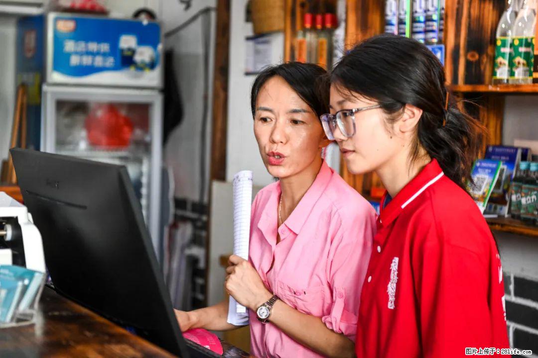 全网追的“扁担女孩”,找了一份暑假工,时薪12元 - 平顶山生活资讯 - 平顶山28生活网 pds.28life.com